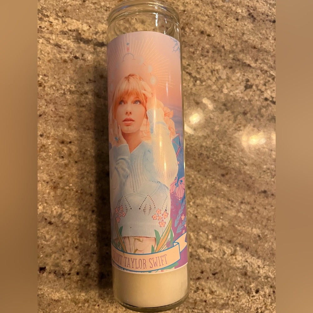 20” Saint Taylor Swift Candle